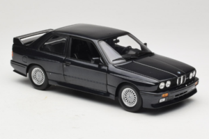 BMW M3 E30 Sport Evolution Blue Metallic Minichamps 1:18 180020308 Kov – obrázek 6 z 8