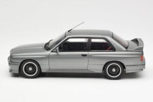 BMW M3 E30 Sport Evolution Cecotto Šedý AUTOart 1:18 70567 Kov – obrázek 4 z 8