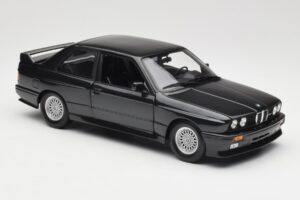 BMW M3 E30 Black Metallic Minichamps 1:18 180020306 Kov – obrázek 6 z 8