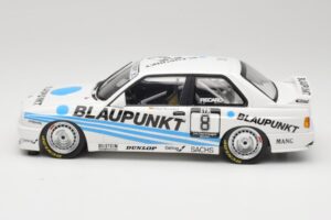 BMW M3 E30 Team Schnitzer #8 O. Manthey DTM 1988 Minichamps 1:18 155882008 Kov – obrázek 3 z 6