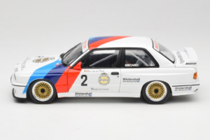 BMW M3 E30 Warsteiner #2 E. van de Poele DTM Champion 1987 Minichamps 1:18 80430396026-O1 Kov – obrázek 4 z 9