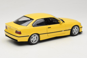 BMW M3 E36 Dakar Yellow UT Models 1:18 180022300 Kov – obrázek 3 z 8