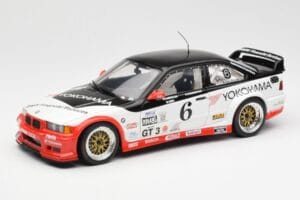 BMW M3 E36 GTR #0 B. Auberlen / M. Simo / P. Cunningham Daytona 24 Hours 1998 UT Models 1:18 39816 Kov