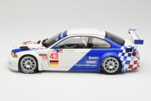 BMW M3 E46 GTR #24 D. Muller / J. Muller / H.-J. Stuck ALMS 2001 Minichamps 1:18 80430139184 Kov – obrázek 4 z 8