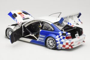 BMW M3 E46 GTR #42 J. Muller / J.J. Lehto ALMS 2001 Minichamps 1:18 80430139183 Kov – obrázek 5 z 8