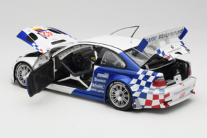 BMW M3 E46 GTR #42 J. Muller / J-J. Lehto ALMS 2001 Minichamps 1:18 80430139183-R1 Kov – obrázek 5 z 8