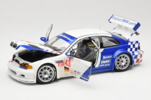 BMW M3 E46 GTR #43 D. Muller ALMS 2001 Minichamps 1:18 100012143 Kov – obrázek 2 z 8