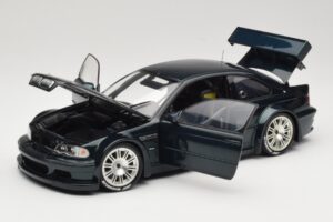 BMW M3 E46 GTR Street Emerald Green Minichamps 1:18 80430396025 Kov – obrázek 2 z 8