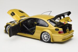 BMW M3 E46 GTR Street Phoenix Yellow Minichamps 1:18 80430309444 Kov – obrázek 5 z 8