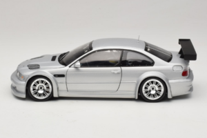 BMW M3 E46 GTR Street Stříbrný Minichamps 1:18 100012100 Kov – obrázek 4 z 8