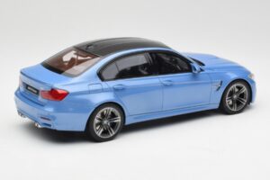 BMW M3 F80 Yas Marina Modrý GT Spirit 1:18 GT055 Pryskyřice – obrázek 2 z 6