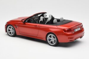 BMW M4 F83 Kabriolet Sakhir Oranžový Paragon 1:18 PA-97111 Kov – obrázek 7 z 8