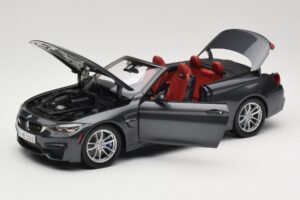 BMW M4 F83 Kabriolet Mineral Grey Paragon 1:18 80432339610 Kov – obrázek 2 z 8