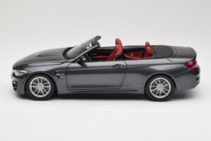 BMW M4 F83 Kabriolet Mineral Grey Paragon 1:18 80432339610 Kov – obrázek 4 z 8