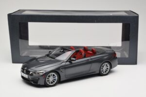 BMW M4 F83 Kabriolet Mineral Grey Paragon 1:18 80432339610 Kov – obrázek 8 z 8