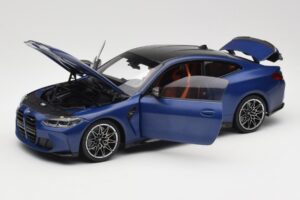 BMW M4 G82 Modrý Metallic Minichamps 1:18 113020123 Kov – obrázek 2 z 8