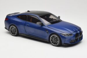 BMW M4 G82 Modrý Metallic Minichamps 1:18 113020123 Kov – obrázek 6 z 8