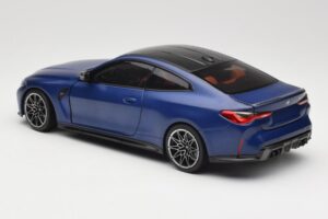 BMW M4 G82 Modrý Metallic Minichamps 1:18 113020123 Kov – obrázek 7 z 8