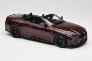BMW M4 G83 Kabriolet Červený Metalíza Minichamps 1:18 155021032 Kov – obrázek 4 z 6