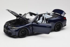 BMW M4 G82 Kabriolet Modrý Metallic Minichamps 1:18 110021031 Kov – obrázek 2 z 8