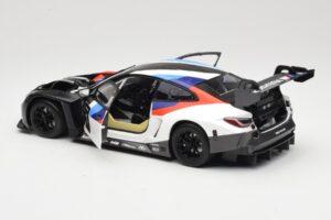 BMW M4 G82 GT3 Presentation 2021 Minichamps 1:18 80435A5D002 Kov – obrázek 5 z 8