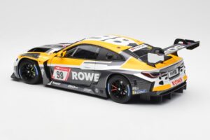 BMW M4 G82 GT3 Rowe Racing #98 ADAC 24 Hours Nürburgring 2022 Minichamps 1:18 113222098 Kov – obrázek 7 z 8