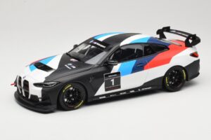 BMW M4 G82 GT4 #1 Presentation 2022 Otto 1:18 OT1228 Pryskyřice