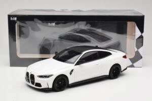 BMW M4 G82 Bílý Minichamps 1:18 155020122 Kov – obrázek 6 z 6