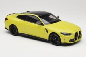 BMW M4 G82 Žlutý Minichamps 1:18 155020120 Kov – obrázek 4 z 6