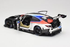BMW M4 GT3 Ceccato Racing #50 T. Glock DTM Imola 2022 Minichamps 1:18 113222050 Kov – obrázek 5 z 8