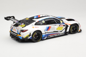 BMW M4 GT3 #46 V. Rossi / A. Farfus / M. Martin Team WRT 12 Hours of Bathurst 2023 Minichamps 1:18 113232146 Kov – obrázek 3 z 8