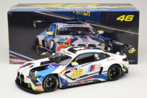 BMW M4 GT3 #46 V. Rossi / A. Farfus / M. Martin Team WRT 12 Hours of Bathurst 2023 Minichamps 1:18 113232146 Kov – obrázek 8 z 8