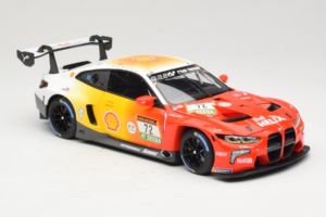 BMW M4 GT3 #72 D. Harper / M. Hesse / C. Weerts BMW M Team RMG 24 Hours of Nurburgring 2024 Minichamps 1:18 113242072 Kov – obrázek 6 z 8