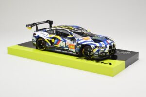 BMW M4 GT3 Team WRT #46 V. Rossi / A. Al-Harthy / M. Martin DNF 24 Hours of Le Mans 2024 Minichamps 1:18 113242446 Kov – obrázek 6 z 8