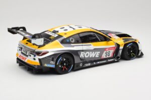 BMW M4 GT3 #98 M. Wittmann / S. van der Linde Rowe Racing ADAC 24h Nurburgring 2023 Minichamps 1:18 113232098 Kov – obrázek 3 z 8