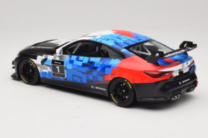 BMW M4 GT4 #1 Presentation 2024 Otto 1:18 OT1125 Pryskyřice – obrázek 5 z 6