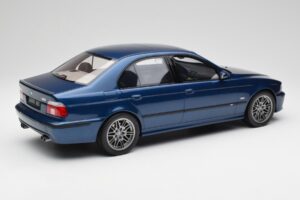 BMW M5 E39 Avus Modrý Otto 1:12 G073 Pryskyřice – obrázek 2 z 6