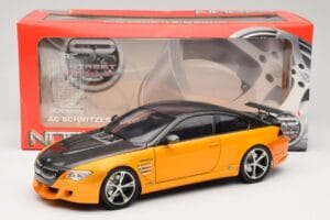 BMW M6 E63 AC Schnitzer Tension Yellow & Black Norev 1:18 183550 Kov – obrázek 8 z 8