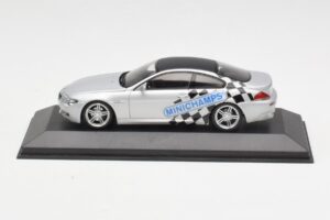 BMW M6 E63 IAA Frankfurt Stříbrný Minichamps 1:43 M6001 Kov