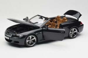 BMW M6 E64 Kabriolet Sapphire Black Kyosho 1:18 80430417424 Kov – obrázek 2 z 9