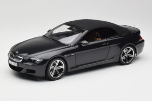 BMW M6 E64 Kabriolet Sapphire Black Kyosho 1:18 80430417424 Kov – obrázek 3 z 9