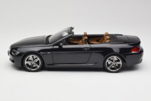 BMW M6 E64 Kabriolet Sapphire Black Kyosho 1:18 80430417424 Kov – obrázek 5 z 9