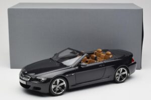 BMW M6 E64 Kabriolet Sapphire Black Kyosho 1:18 80430417424 Kov – obrázek 9 z 9