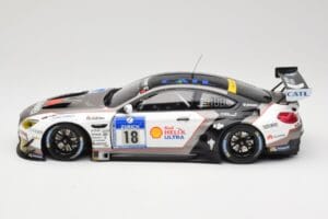 BMW M6 GT3 F13 #18 Schubert Motorsport A. Farfus / J. Krohn 24h Nurburgring 2016 Minichamps 1:18 155162618 Kov – obrázek 3 z 6