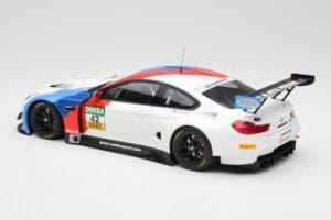 BMW M6 GT3 F13 #42 BMW Team Schnitzer R. Collard / P. Eng ADAC GT Masters Oschersleben 2017 Minichamps 1:18 155172652 Kov – obrázek 5 z 6