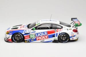 BMW M6 GT3 F13 #96 Turner Motorsport B. Auberlen / R. Foley Class Winner Petit Le Mans 2019 Minichamps 1:18 153192696 Kov – obrázek 3 z 6