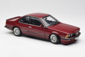 BMW M635 CSi E24 Karmin Červený AUTOart 1:18 70528 Kov – obrázek 6 z 8