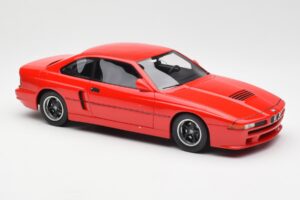 BMW M8 E31 Prototype Červený Schuco 1:18 450020900 Kov – obrázek 4 z 6
