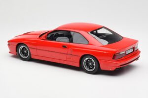 BMW M8 E31 Prototype Červený Schuco 1:18 450020900 Kov – obrázek 5 z 6