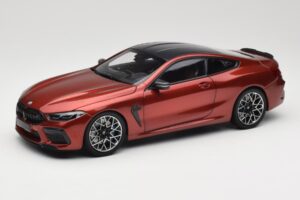 BMW M8 F91 Convertible Storm Bay Metallic Minichamps 1:18 110029020 Kov